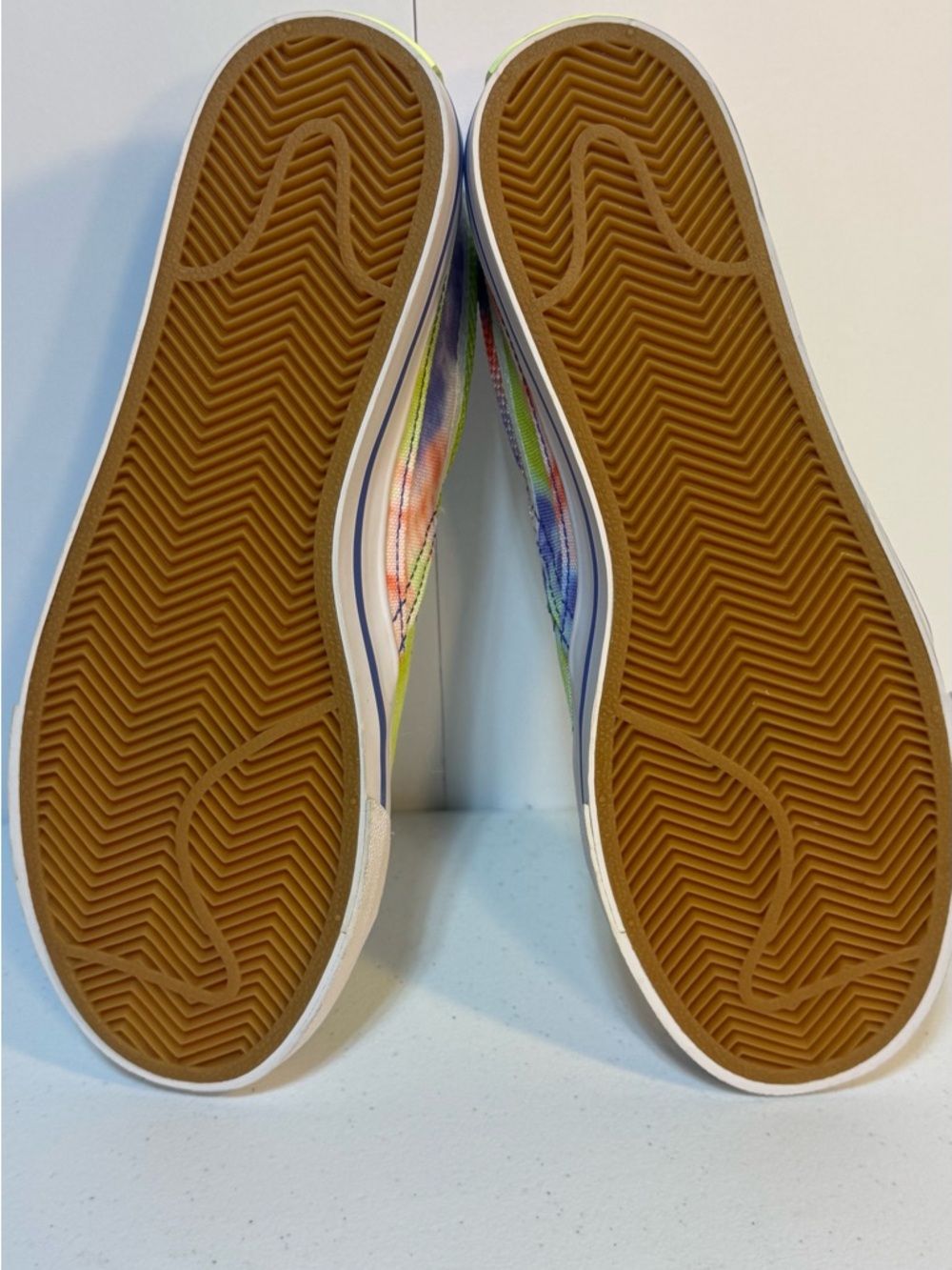 Nike Court Legacy Tie-Dye Slip-On Sneakers Womens Size 7 Multicolor Canvas NWOB - Picture 2 of 5